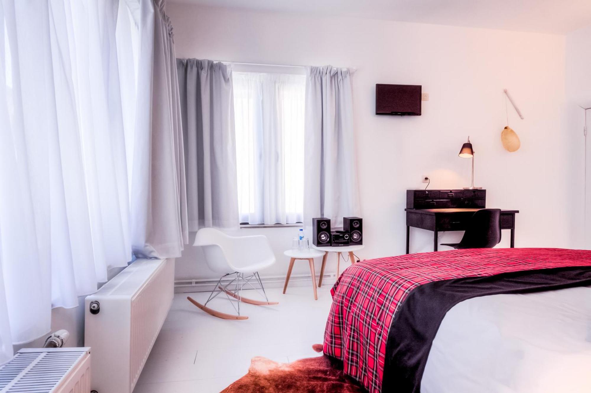 Mons Dragon House Otel Dış mekan fotoğraf